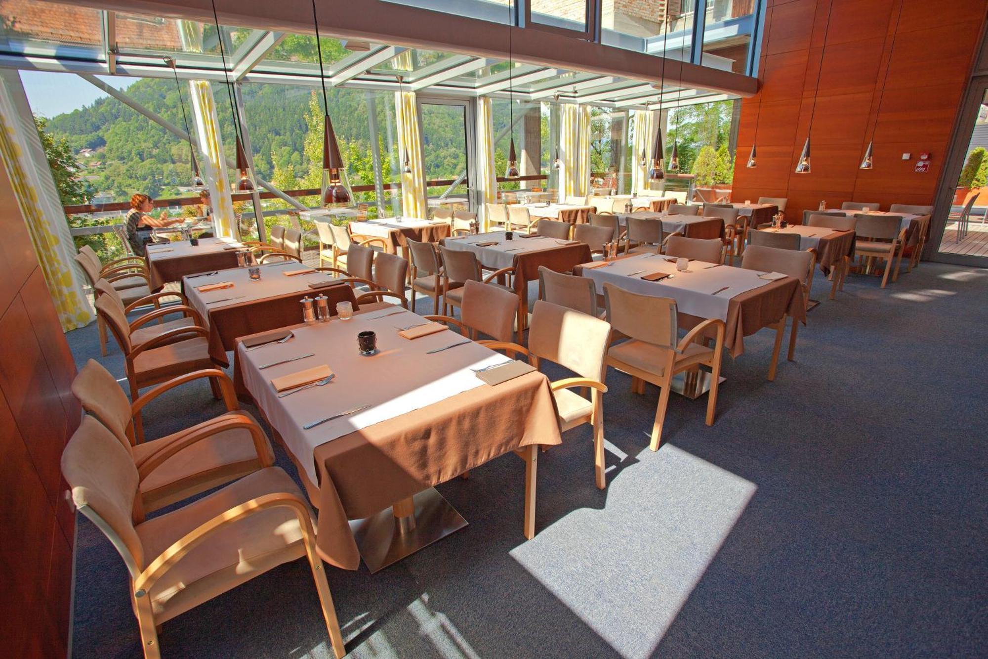 קראנז' Hotel Creina מסעדה תמונה