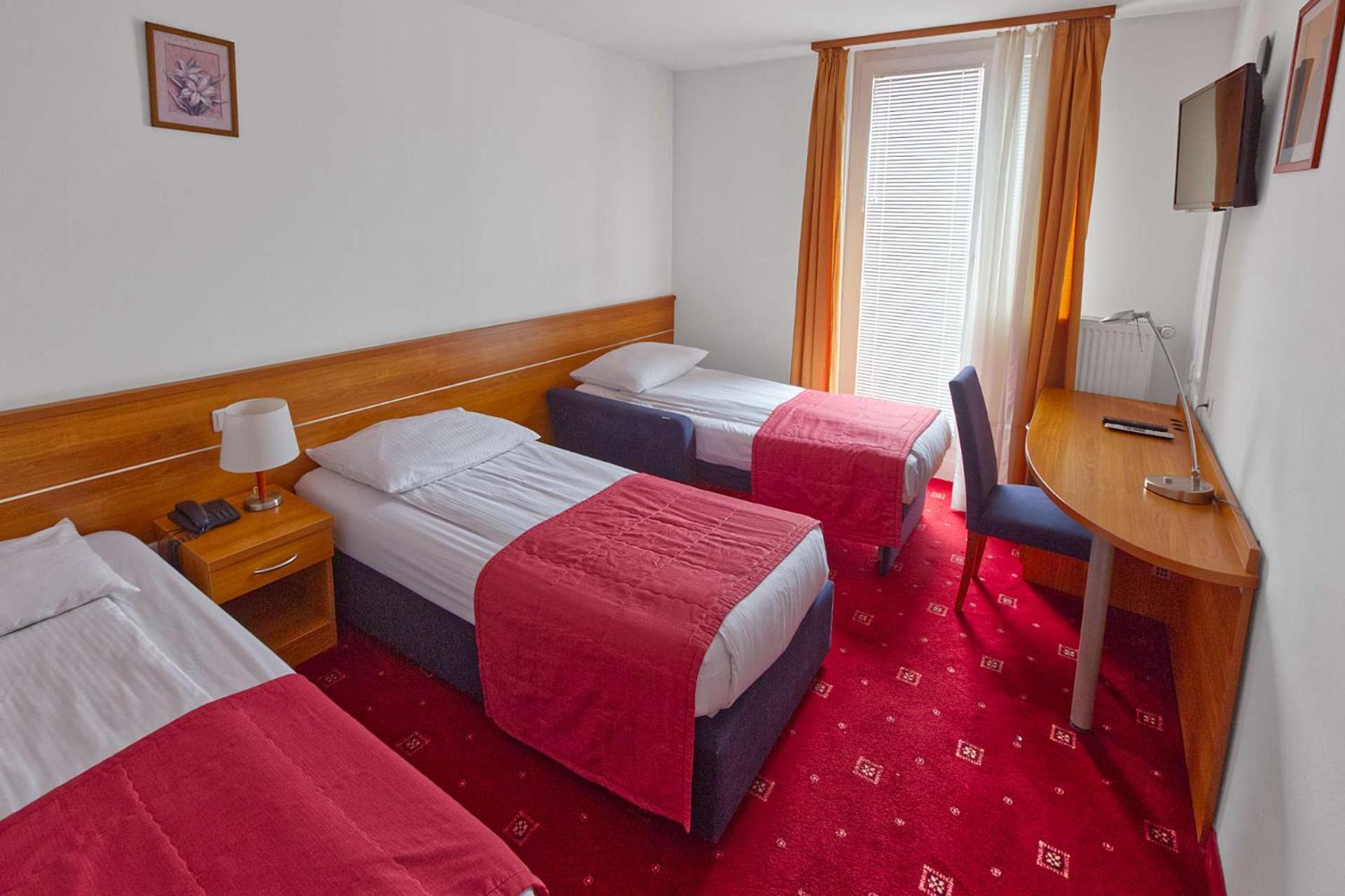 קראנז' Hotel Creina מראה חיצוני תמונה