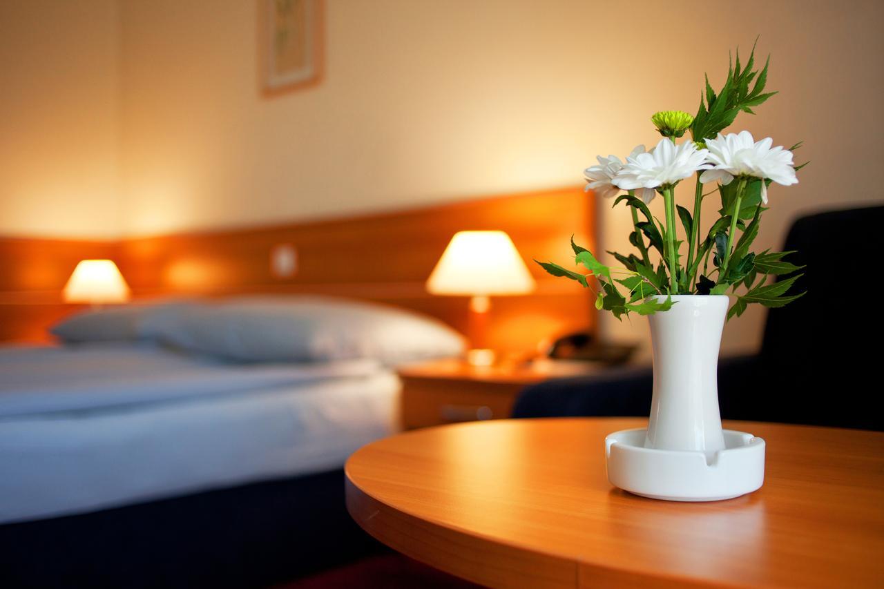 קראנז' Hotel Creina מראה חיצוני תמונה